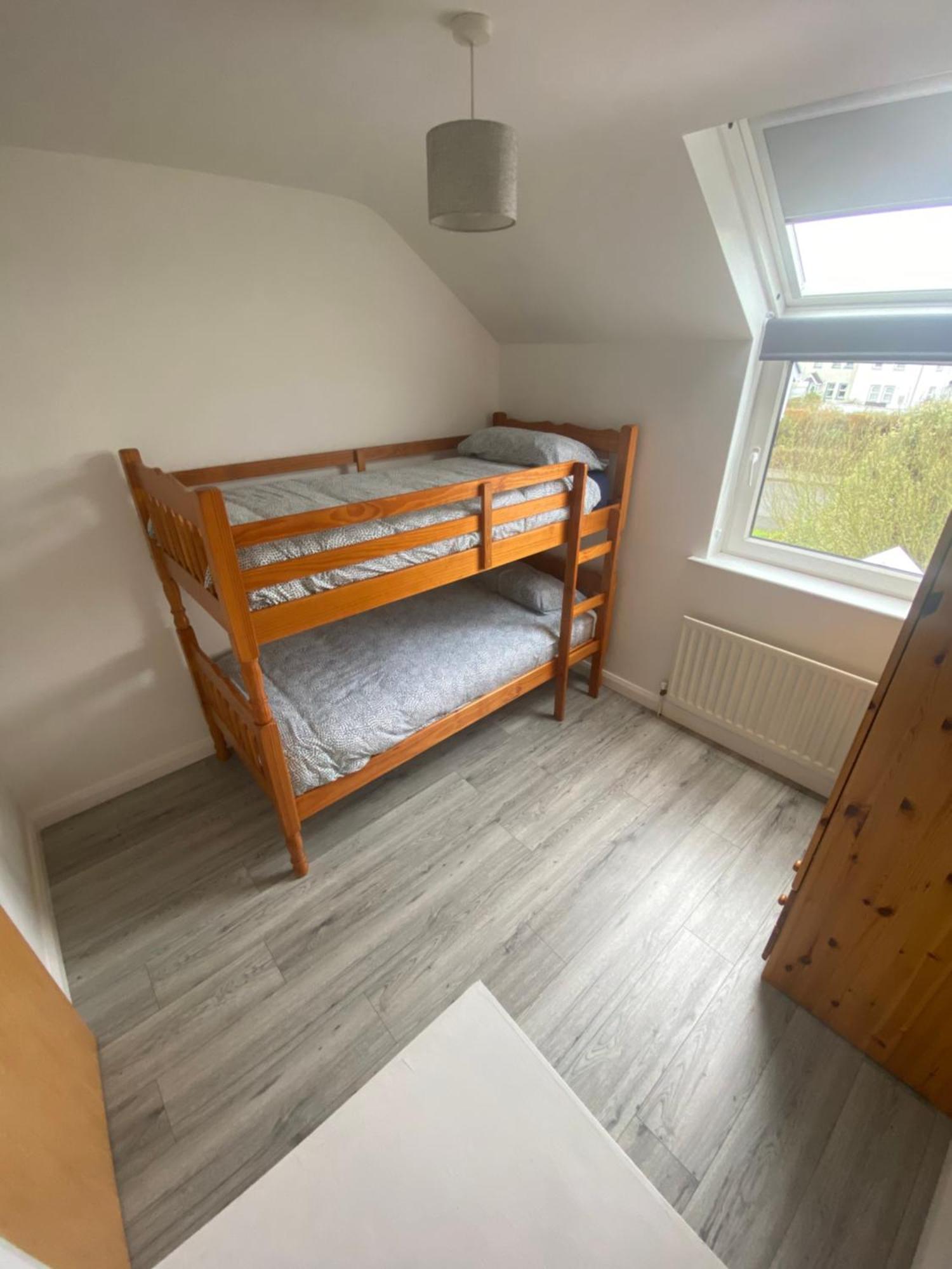 Teach Cara - 5 Bedroom - 卡尔达夫 外观 照片